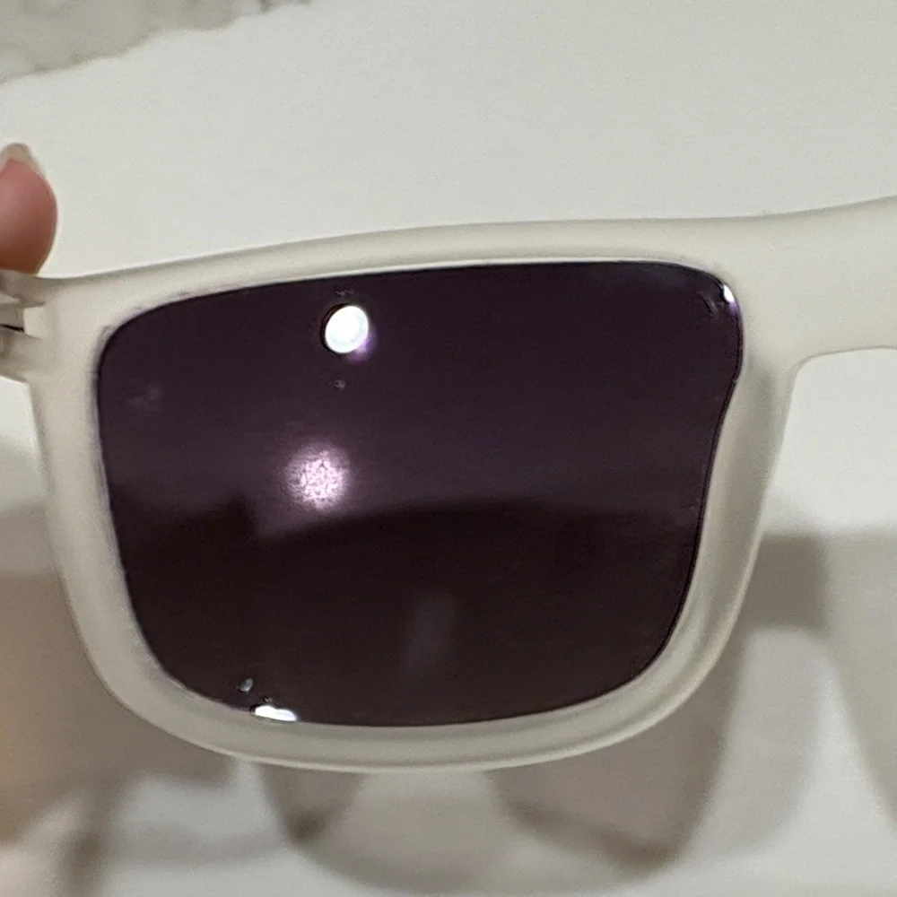 Kenneth Cole Gray Sunglasses